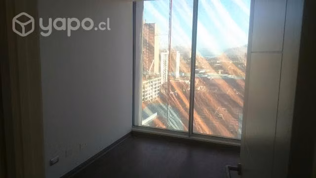 Oficina ubicada en el mejor edificio est. central