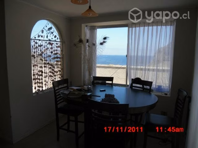 Amplia casa en bahia inglesa