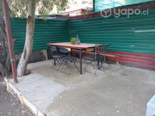 Arriendo cabaña con piscina privada