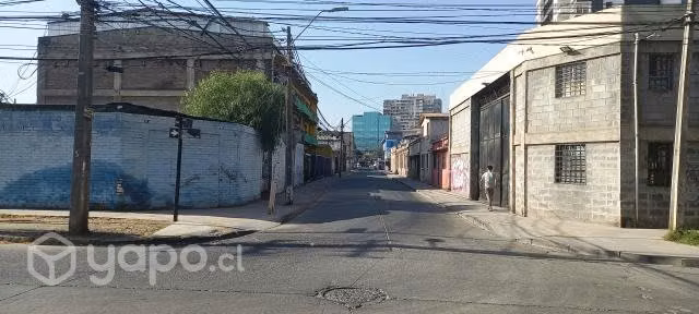Propiedad lado de linea 2 y 6 Metro Franklin