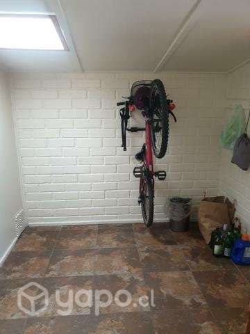 Hermosa casa de dos pisos - Imagen 17