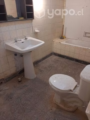 Arriendo casa oficina y /o servicios