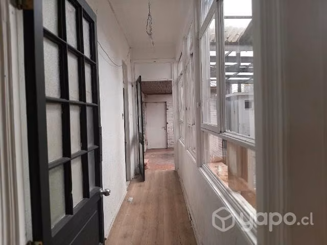 Arriendo casa oficina y /o servicios