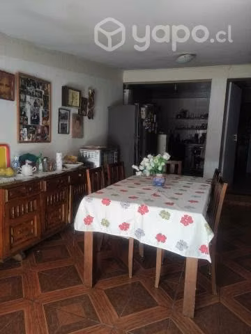 Se vende casa sólida
