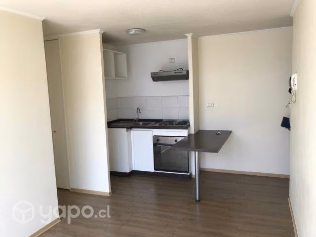 Un dormitorio las rejas