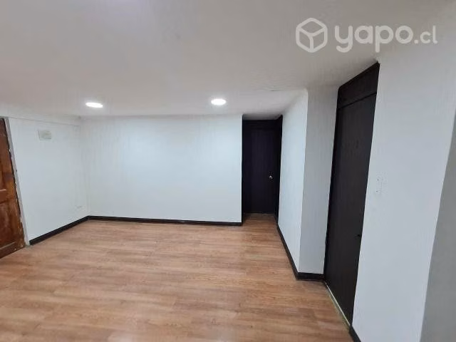 En Venta Departamento Remodelado En Colina