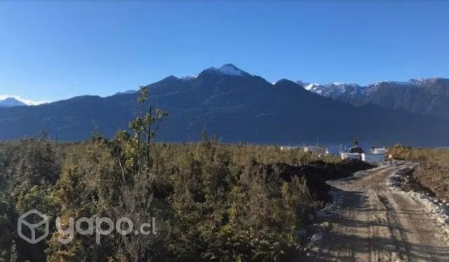 Hermosa Parcela en Hornopirén frente rio 21