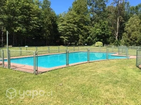 Casa en condominio con piscina en Pucón