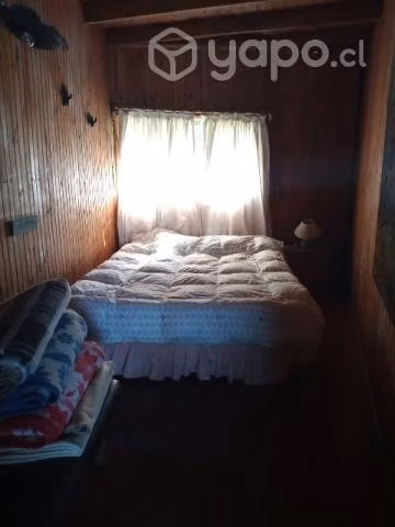 Cabaña lago Rapel con orilla de lago