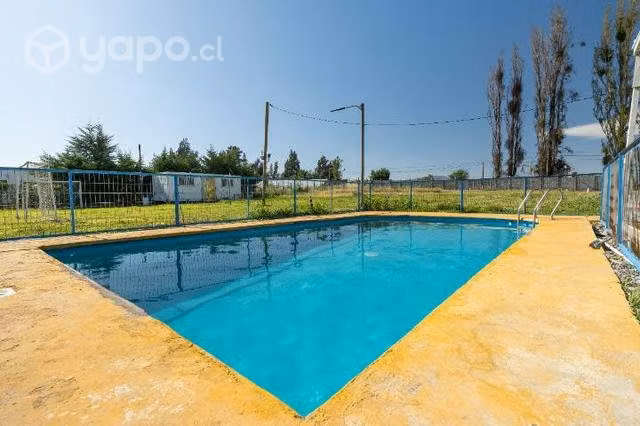 Arriendo Parcela con Piscina en Talagante