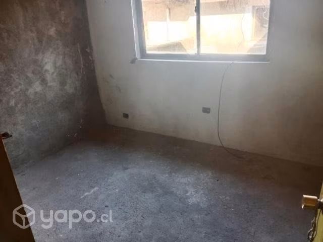 Se vende casa frente a Supermercado Cugat