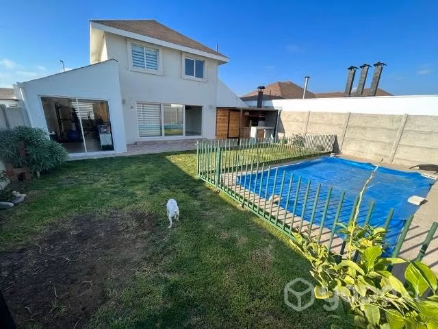 Se arrienda hermosa casa en La Serena Golf