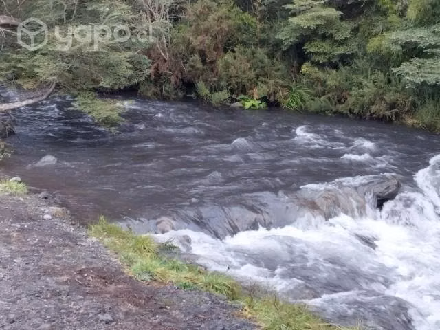 Parcela de 5000 m2 villarrica. Con orilla de rio