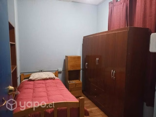 Se arriendan habitaciones