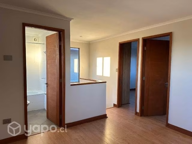 Arriendo casa Hacienda Esmeralda