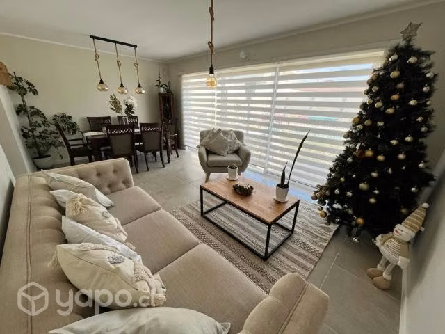 Arriendo casa sector serena golf