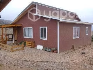 Parcela con casa, entrada Valle de Elqui Km15