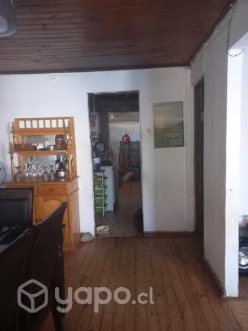 Se vende Amplia Casa Comuna de El Bosque