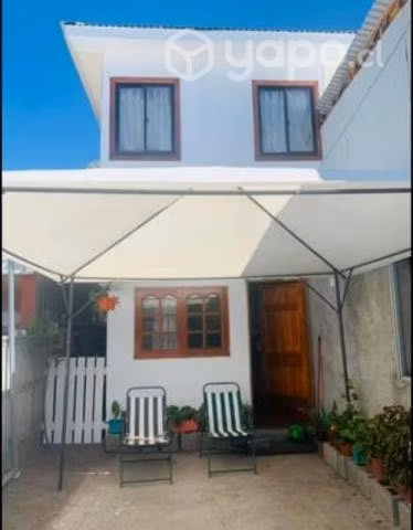 Se vende casa en Monte águila