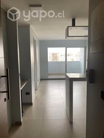 Departamento a pasos de metro Monseñor Eizaguirre