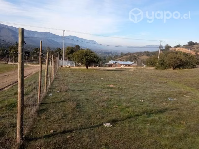 Parcela en pilares verdes