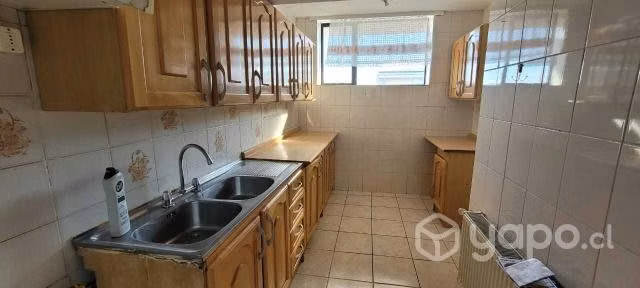 Se vende departamento 4D 2B, zona central