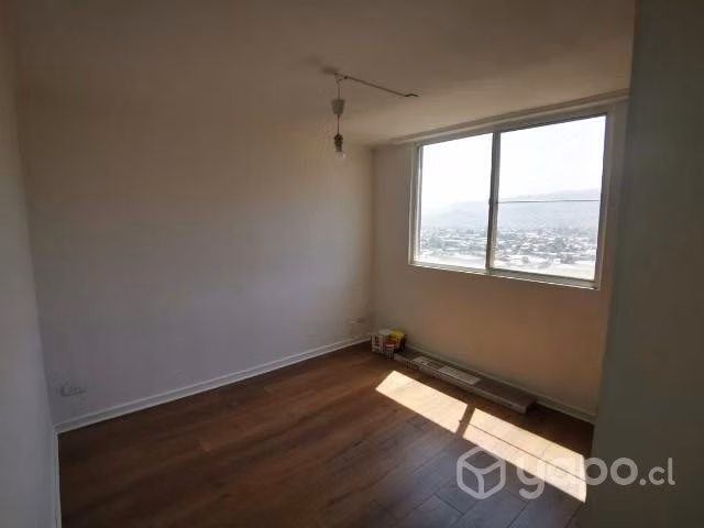 Arriendo depto Recoleta metro Cementerios