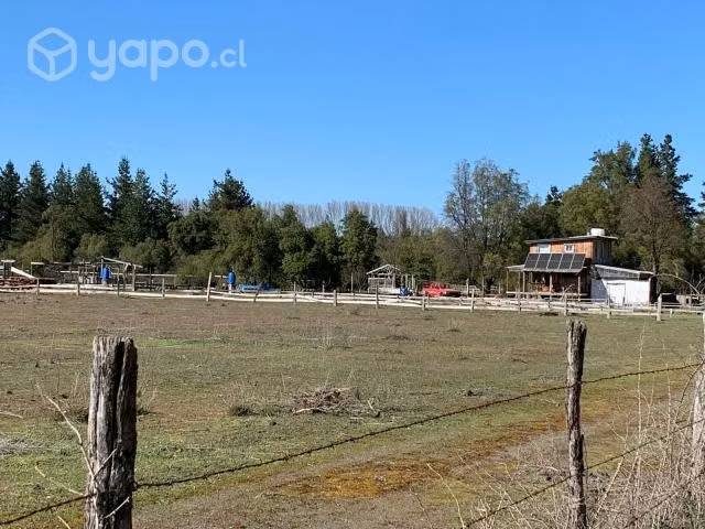 Vendo parcela con cabaña autosustentable