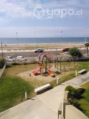 Departamento con vista al mar primera línea