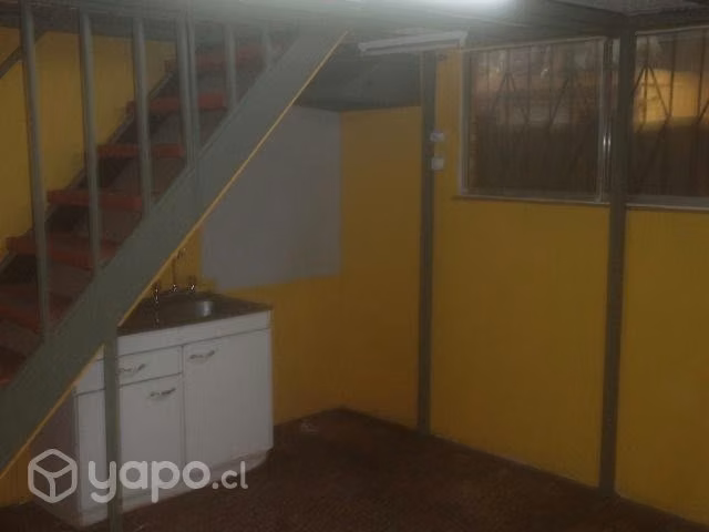 Se arrienda departamento todo independiente