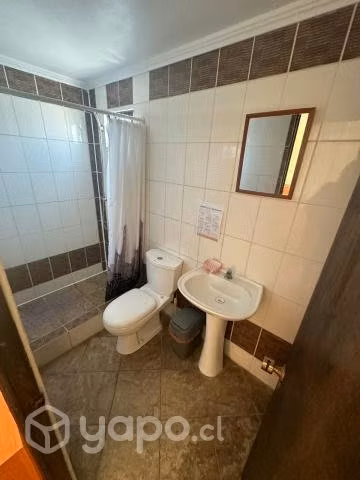 Se arrienda casa 10 habitaciones