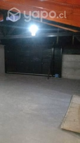Se arrienda casa con piscina de 11x6