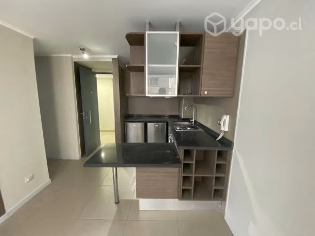 Venta Dpto Metro Los Héroes Y Santa Ana Cod. 2615