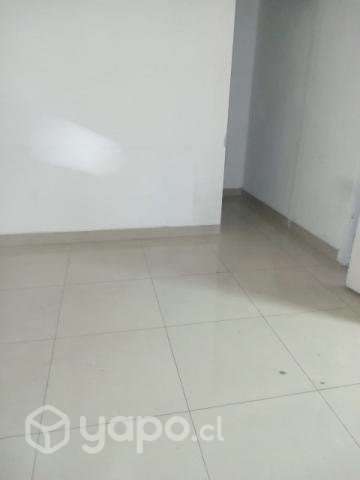 Departamento comercial a pasos de metro sta lucia - Imagen 3