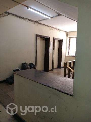 Departamento comercial a pasos de metro sta lucia - Imagen 7