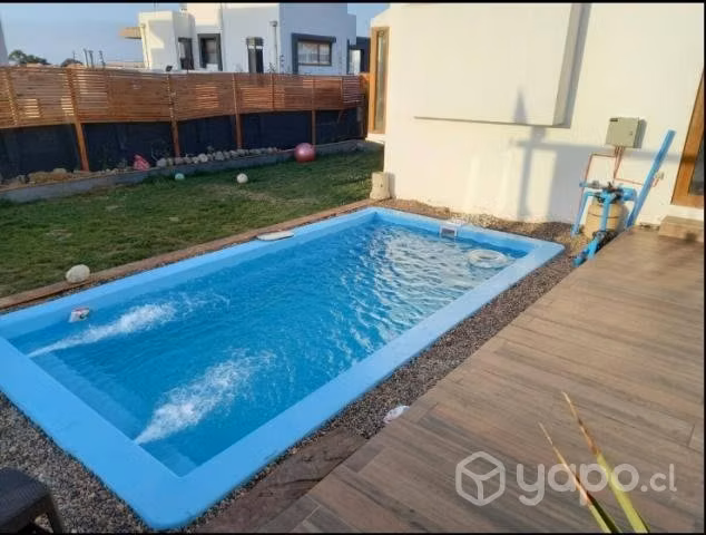 Amplia casa con piscina para Fiestas Patrias