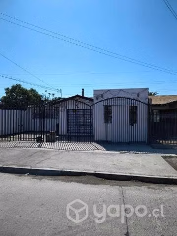 Casa cercana al Aeropuerto La Serena