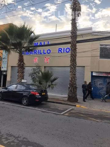 Gran Local Comercial En Centro De Maipú