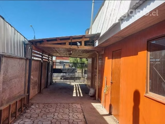 Se vende casa en chillán