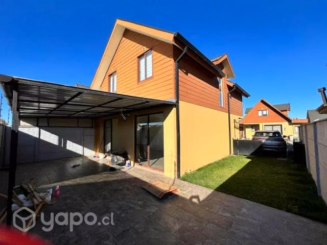 Arriendo casa condominio