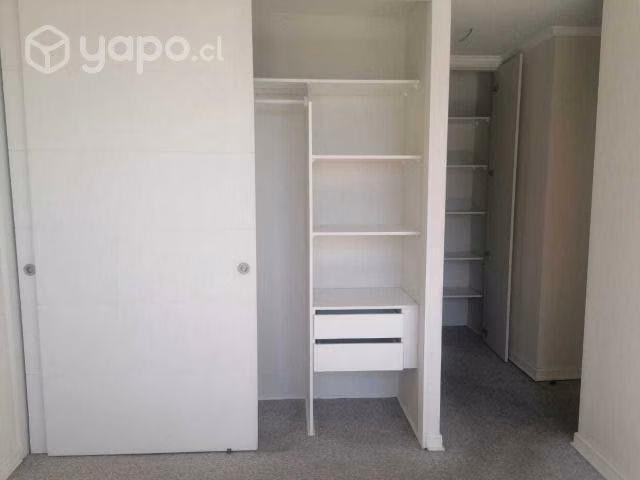 Departamento 2D2B cocina independiente y balcón