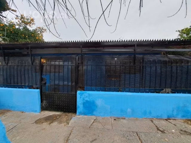 Casa completa material solido