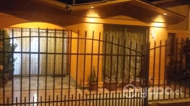 Se arrienda casa a turistas sindempart
