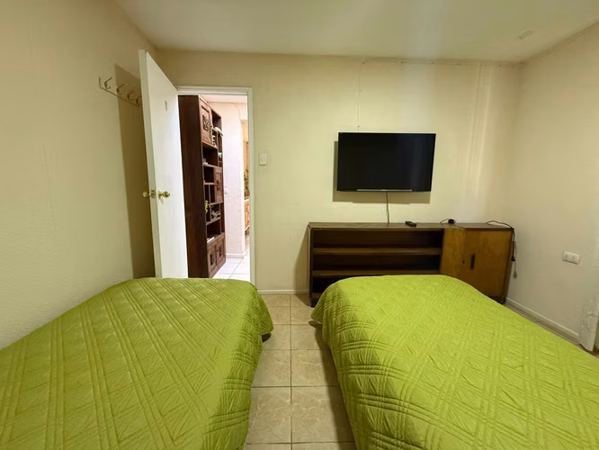 Hostal arriendo habitaciones - Imagen 9