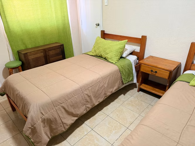 Hostal arriendo habitaciones - Imagen 5