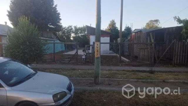 Terreno centrico con caseta sanitaria