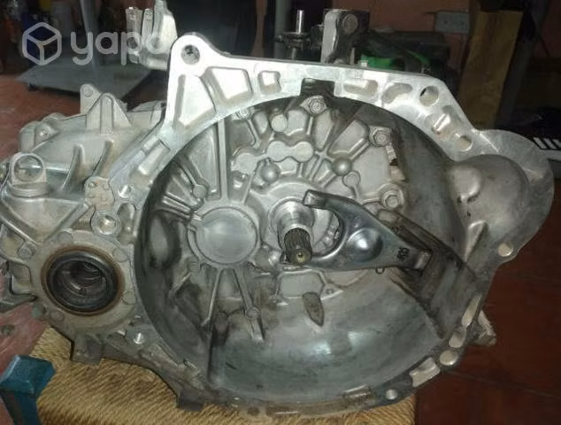 Se vende caja manual para kia rio 5 full equipo