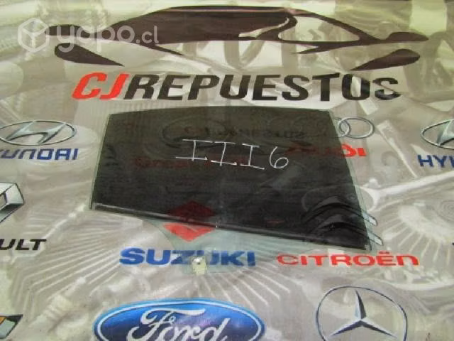 Iii6 vidrio puerta trasera derecha mazda 3 2008