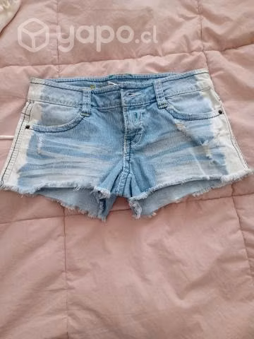 Short - Imagen 3