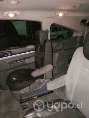 Camioneta ssanyong stavic ,2.7